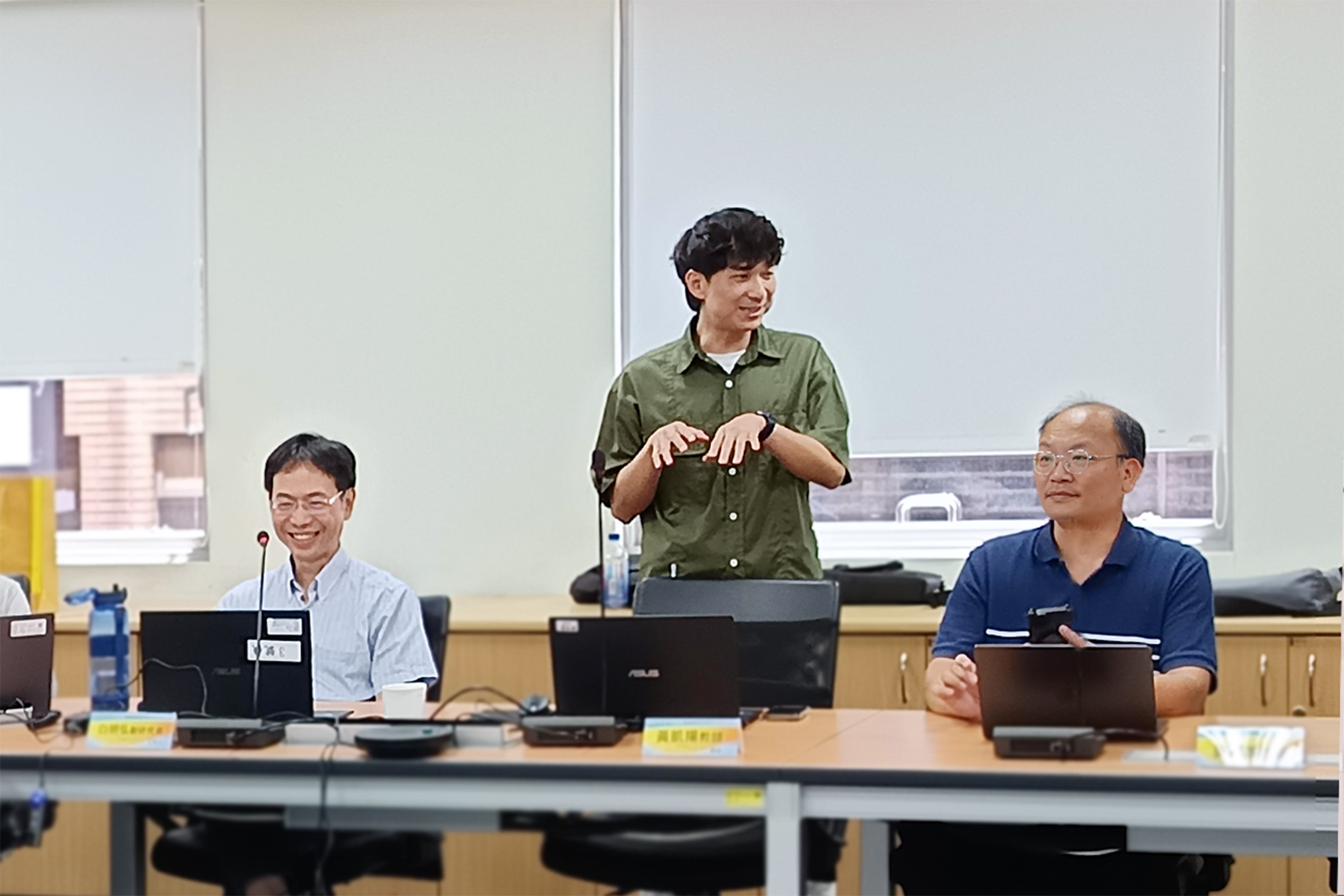 各生成式AI平台的建置經驗談